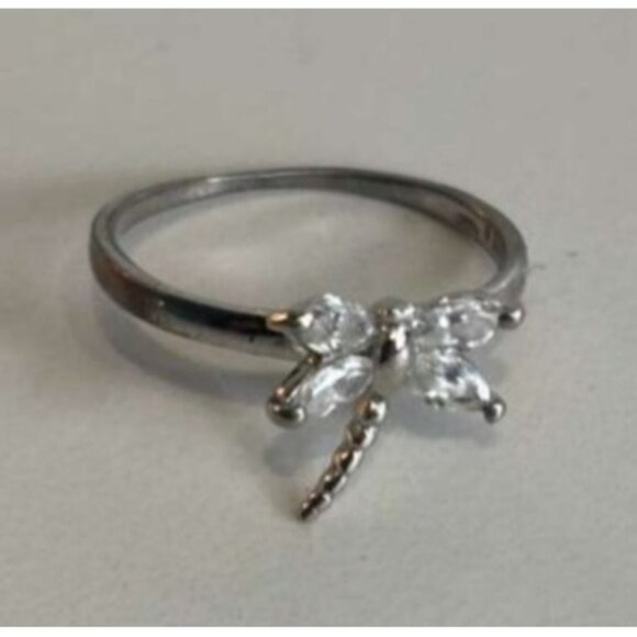 Dragon 529 Women’s Silver Ring Size 8 Dragonfly Clear Stone Sparkle Jewelry - Picture 1 of 5